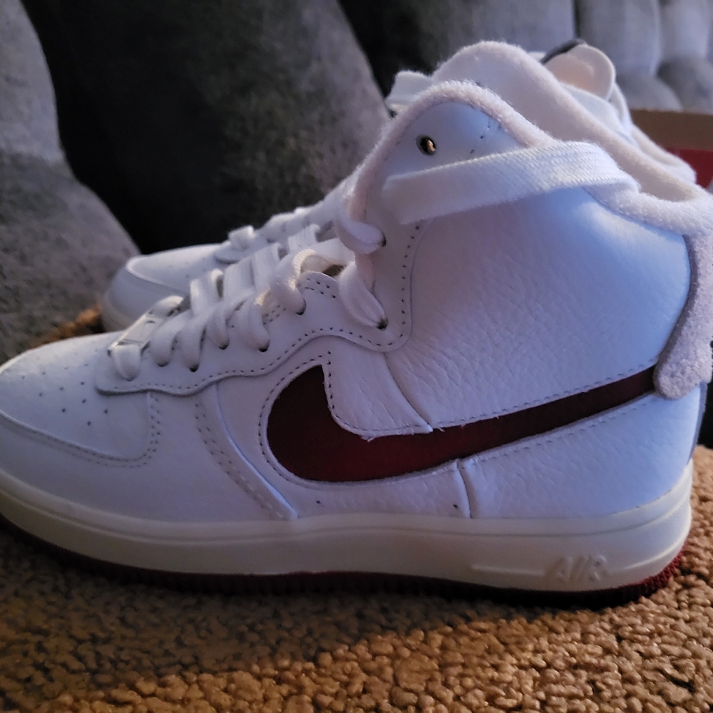 Nike shoes